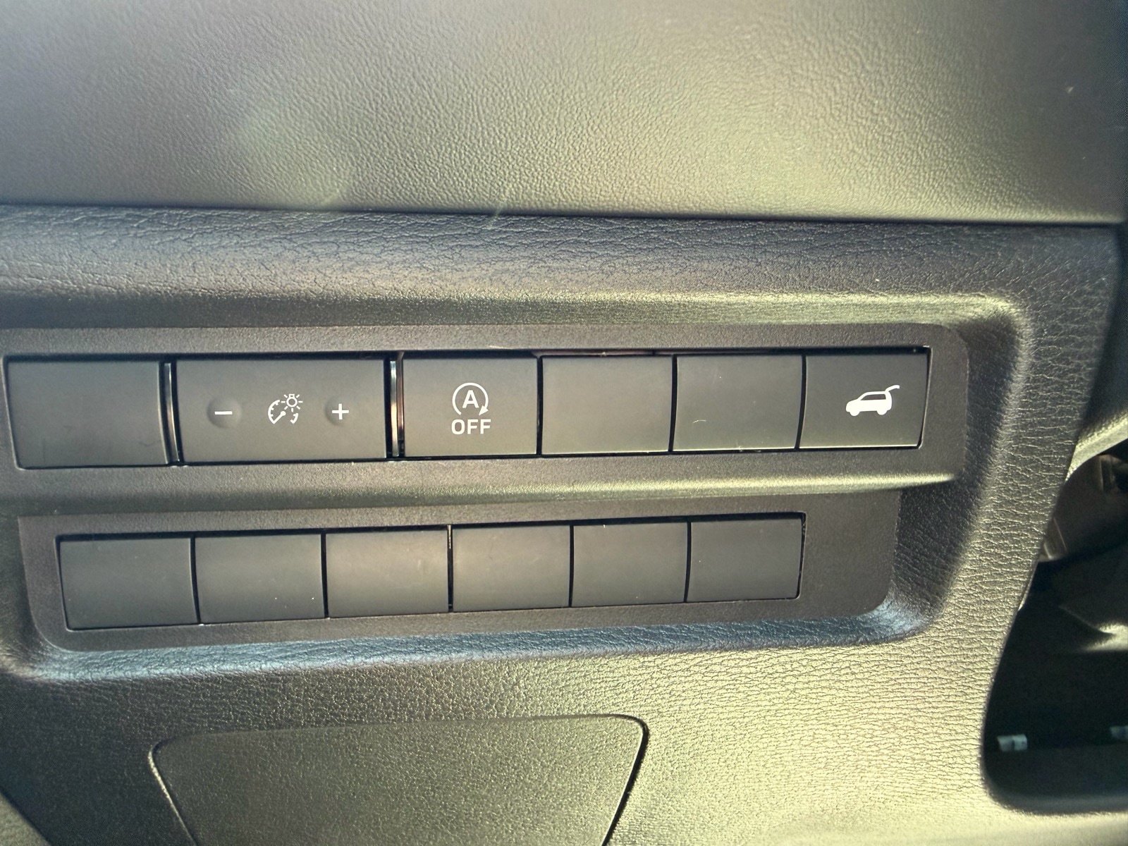 New 2026 Mitsubishi Outlander SE FWD image 24