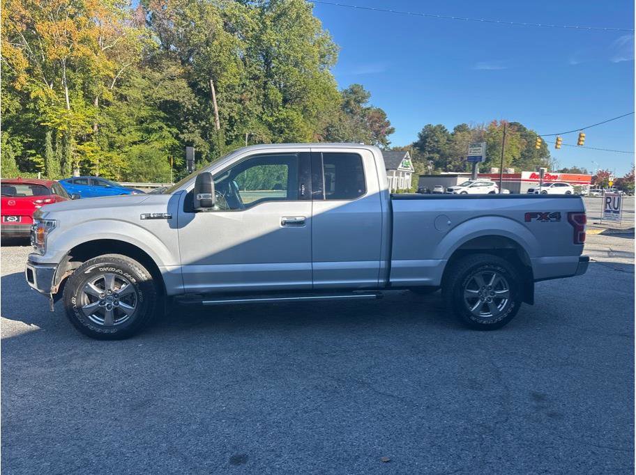 Used 2019 Ford F150 XLT w/ Equipment Group 302A Luxury image 4