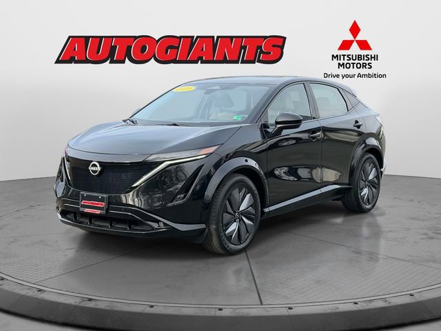 Used 2023 Nissan Ariya AWD image 5