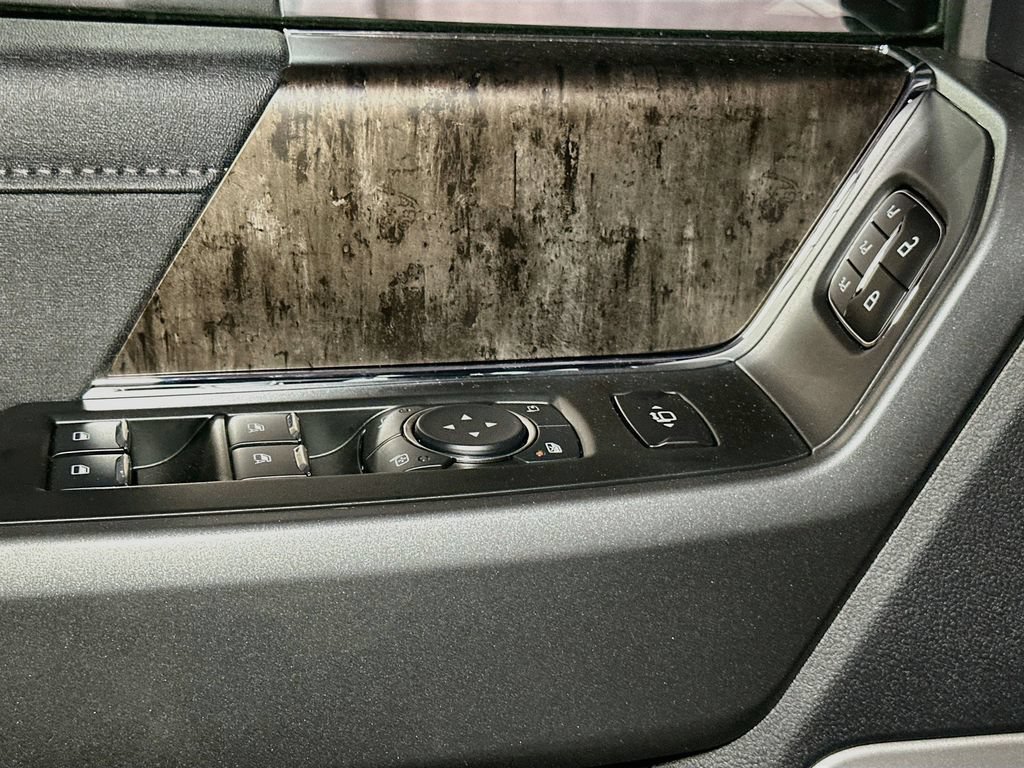 New 2026 Ford F450 Lariat AWD/4WD image 14