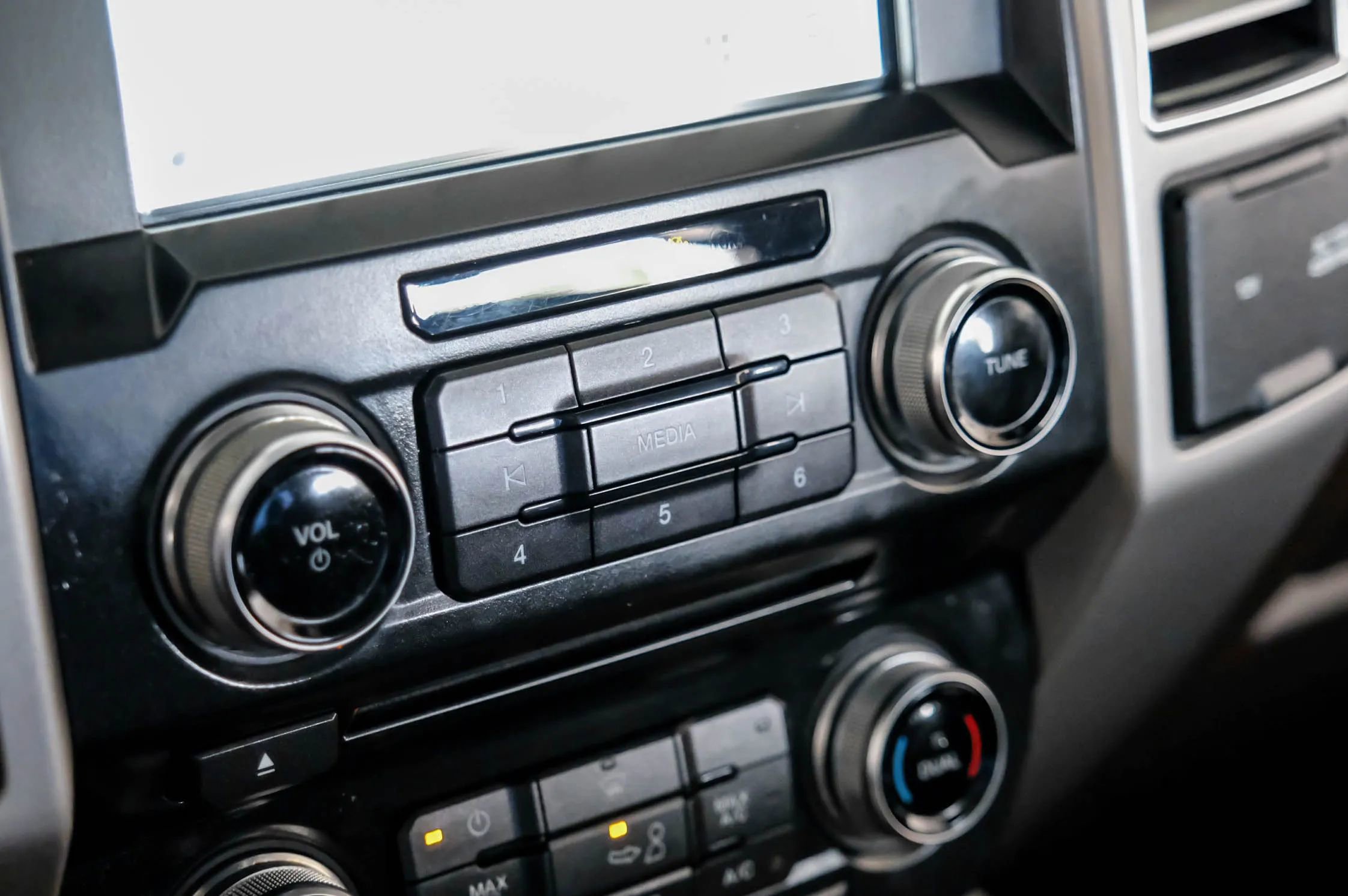 Used 2017 Ford F150 King Ranch AWD/4WD image 25