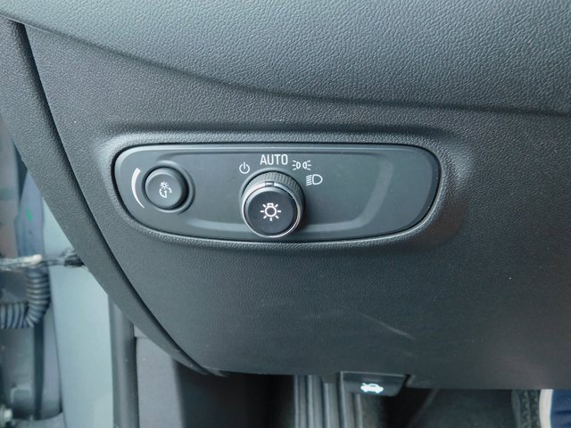 Used 2024 Chevrolet Equinox LT image 31