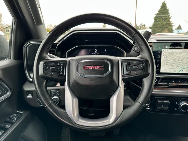 Used 2025 GMC Sierra 1500 SLT image 15