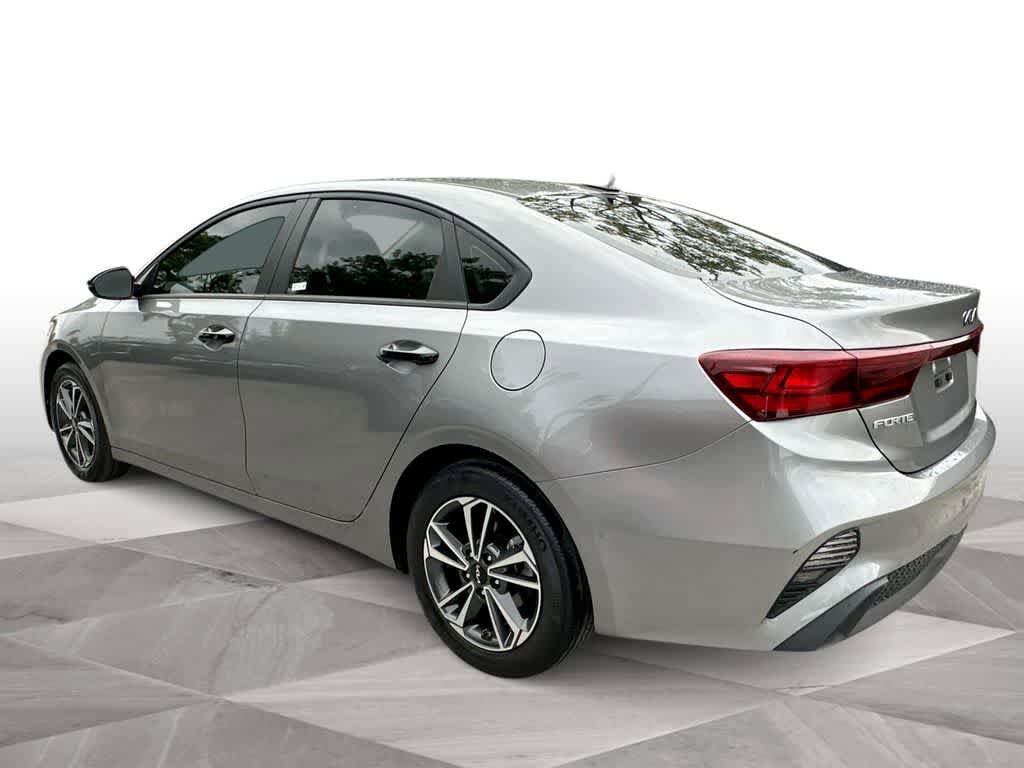 Certified 2024 Kia Forte LXS w/ LXS Technology Package FWD image 6