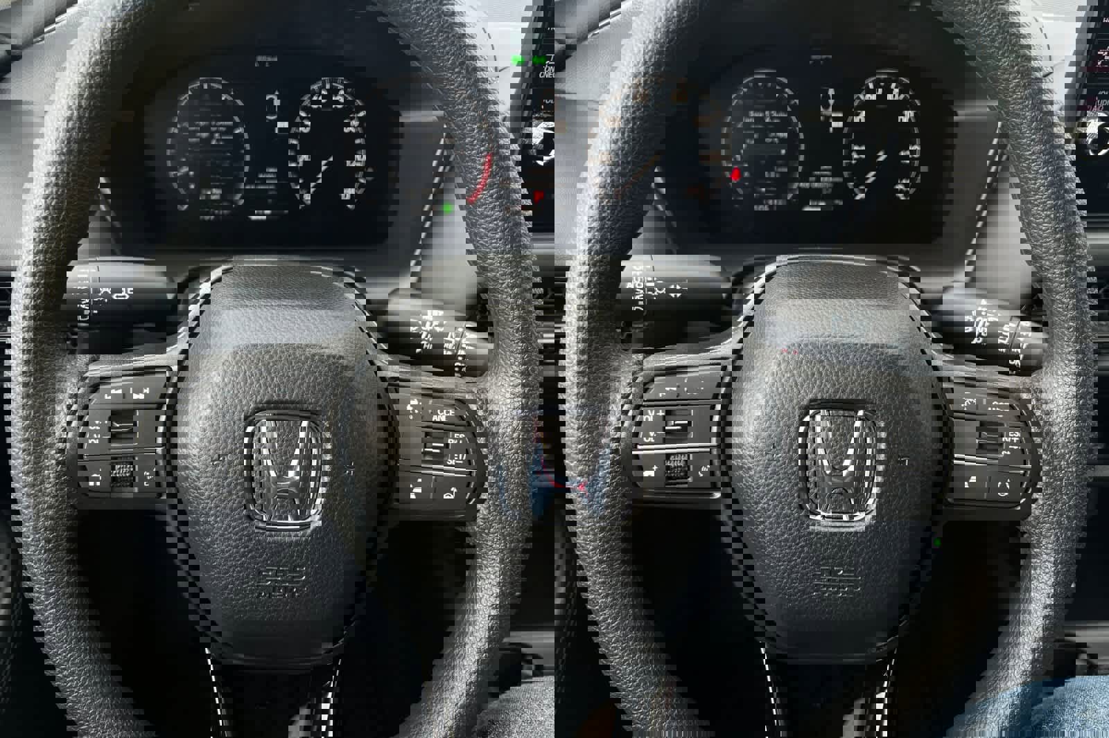 New 2026 Honda HR-V LX image 25