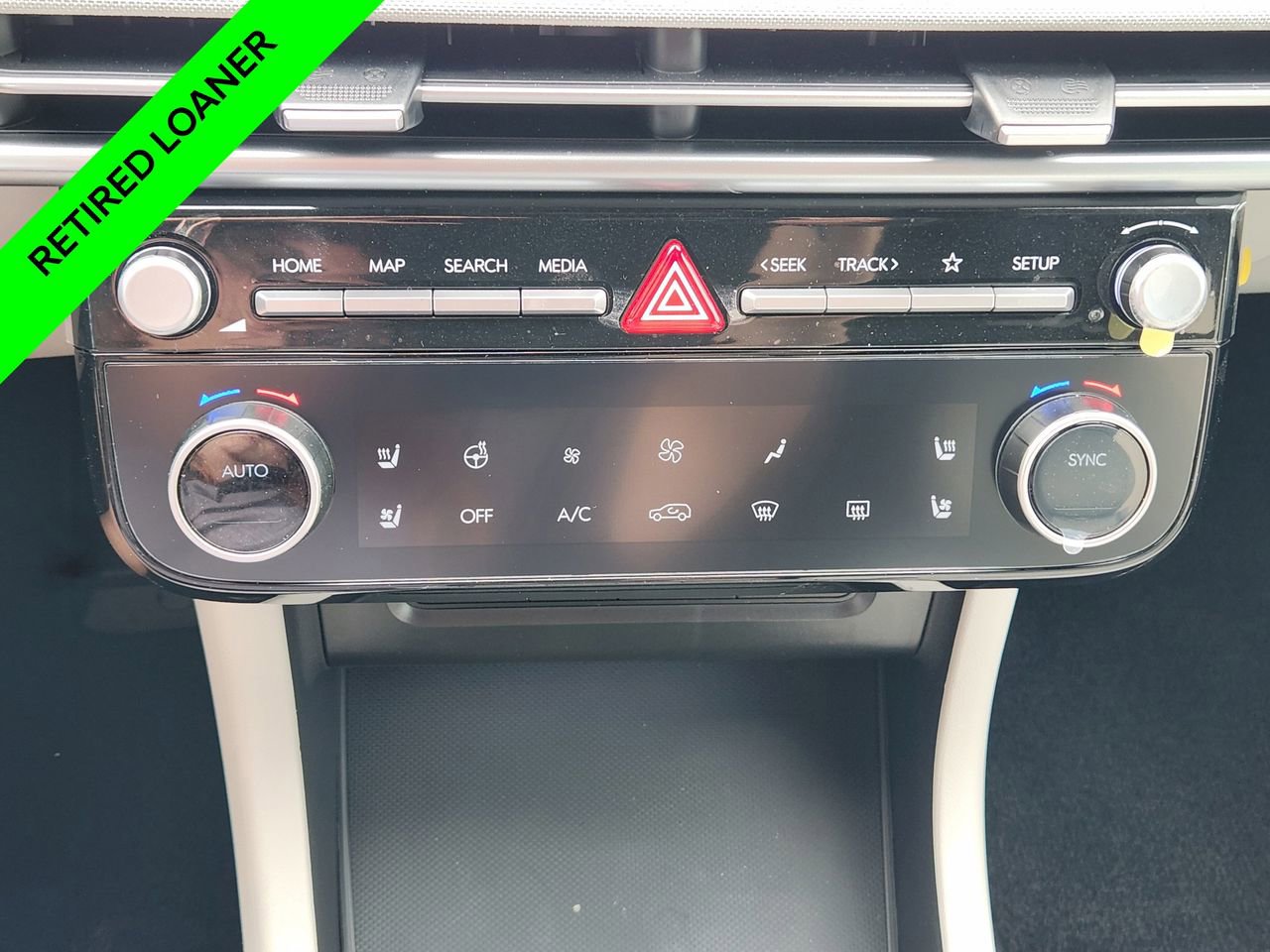 New 2026 Hyundai Tucson Limited image 17