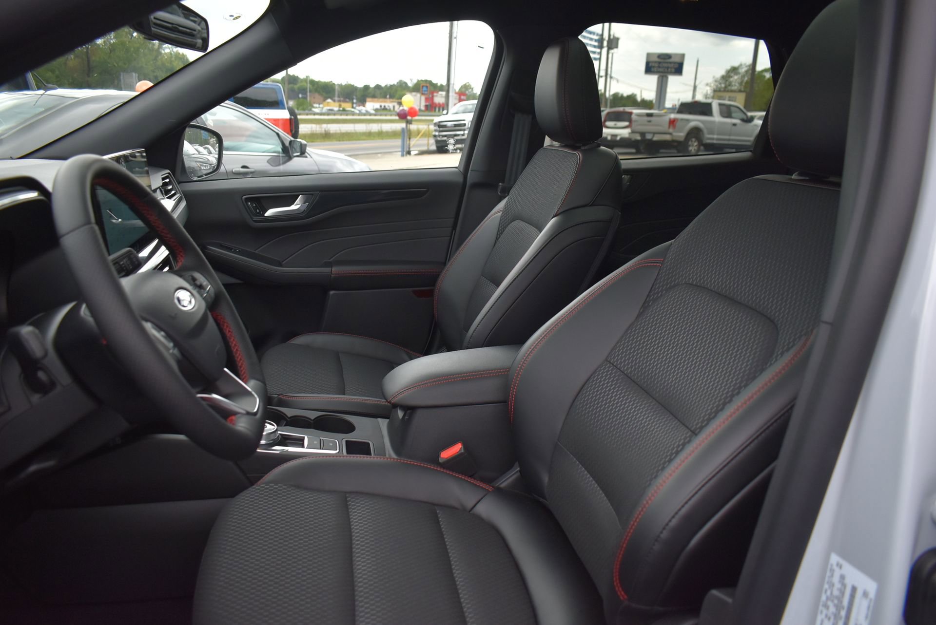 New 2026 Ford Escape ST-Line Select image 16