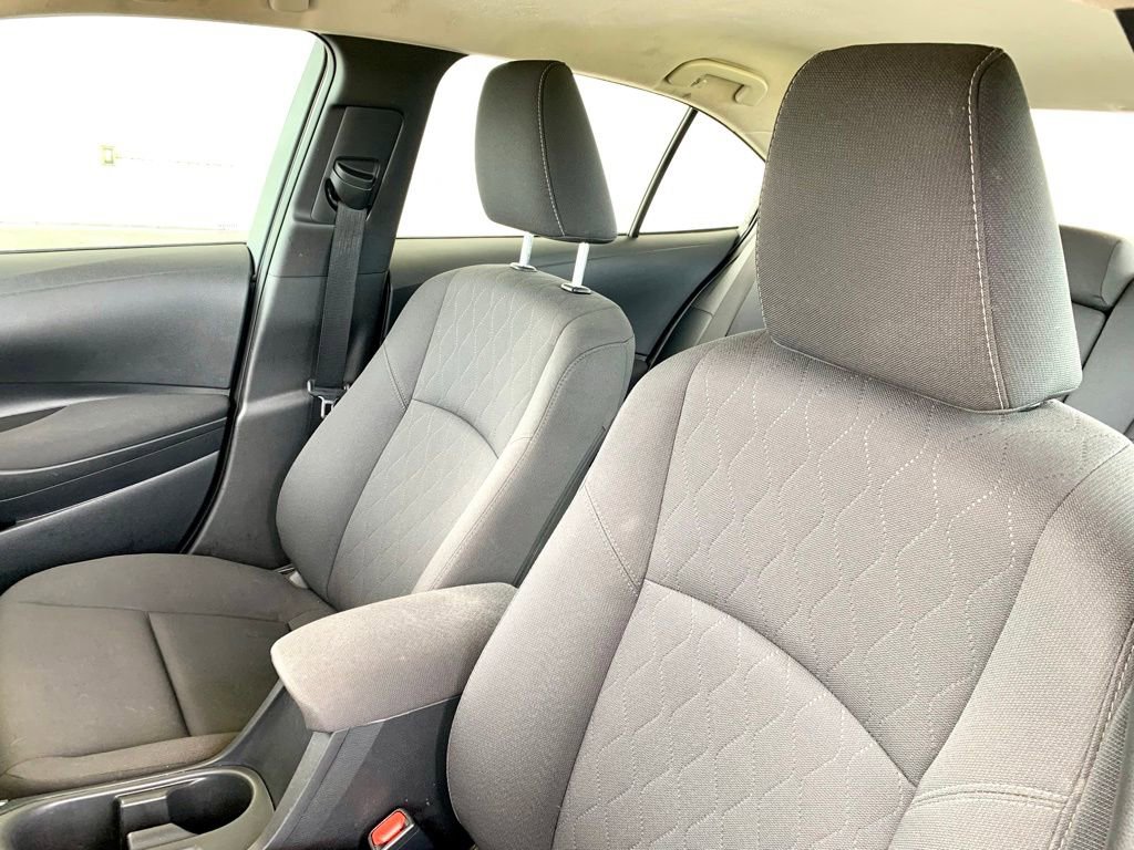 Used 2024 Toyota Corolla LE FWD image 16