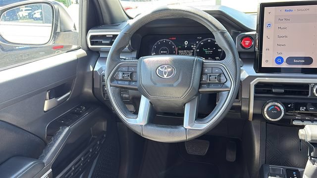 Used 2024 Toyota Tacoma TRD Off-Road AWD/4WD image 25