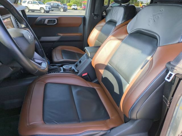 Used 2023 Ford Bronco Outer Banks w/ Sasquatch Package AWD/4WD image 14
