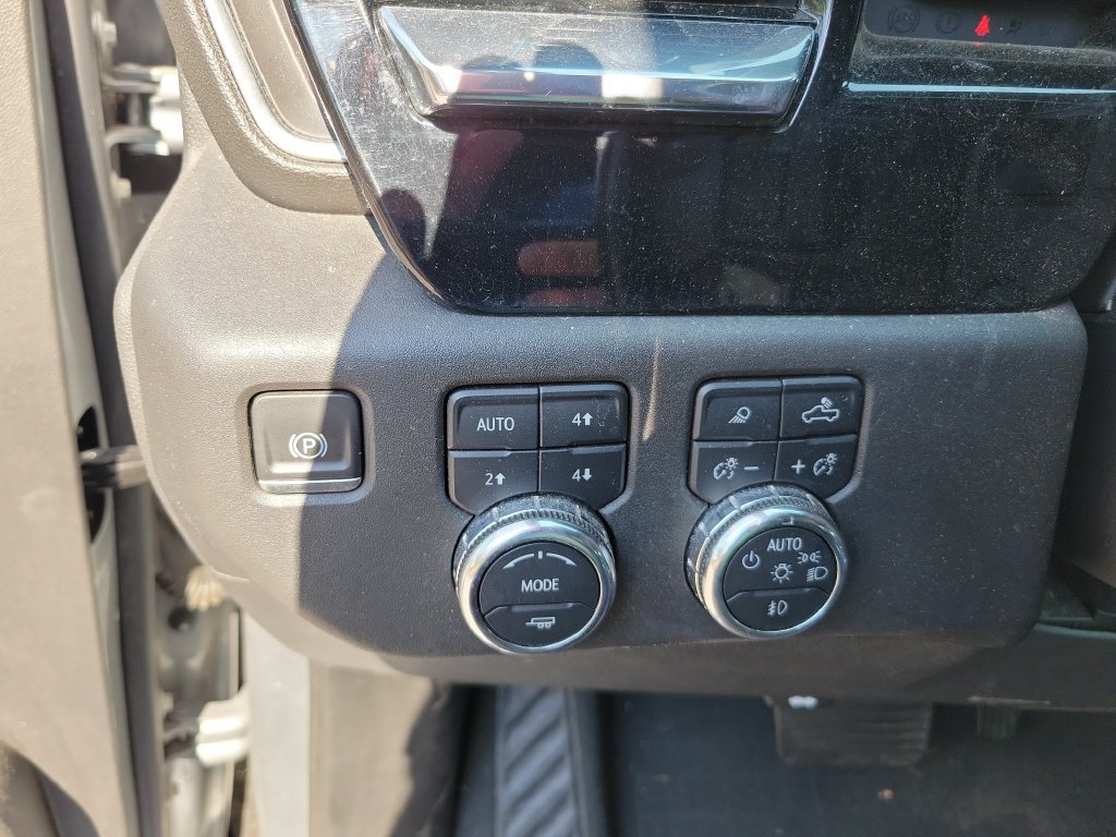 Used 2023 GMC Sierra 1500 SLT w/ SLT Premium Plus Package AWD/4WD image 23