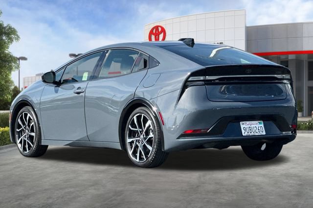 Used 2024 Toyota Prius Prime FWD image 7