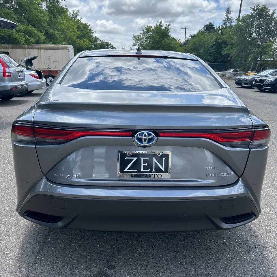 Used 2022 Toyota Mirai w/ Advanced Technology Package RWD image 26