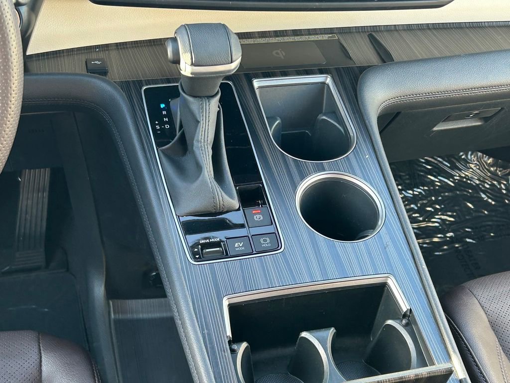 Certified 2023 Toyota Sienna Platinum image 21