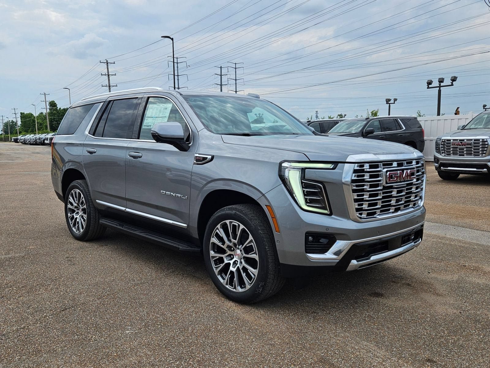New 2026 GMC Yukon Denali AWD/4WD image 8