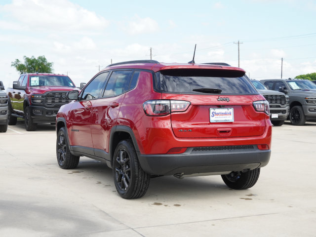 New 2026 Jeep Compass Latitude AWD/4WD image 9