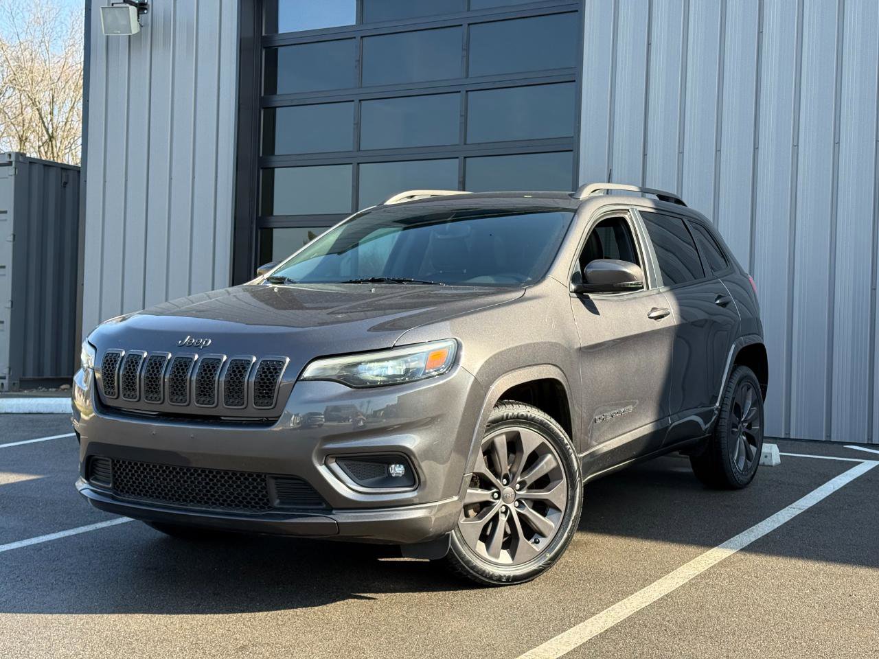 Used 2019 Jeep Cherokee High Altitude image 3