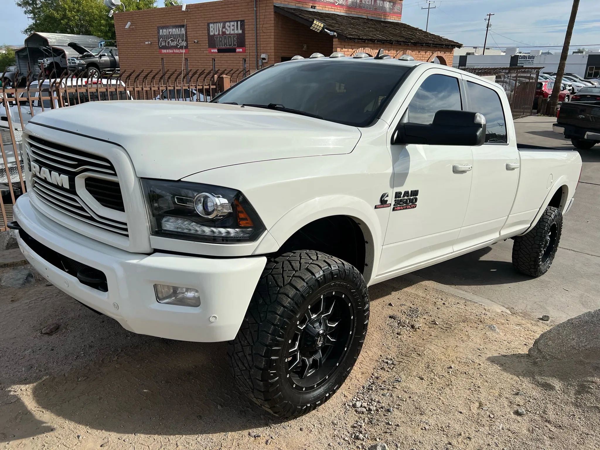 Used 2018 RAM 3500 Laramie w/ Sport Appearance Group AWD/4WD image 3