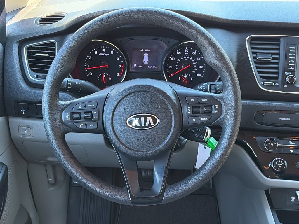 Used 2019 Kia Sedona LX FWD image 30