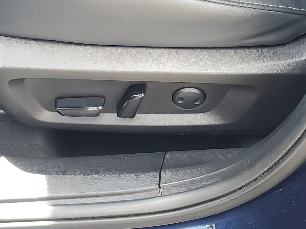 Used 2024 Mitsubishi Outlander SE image 24