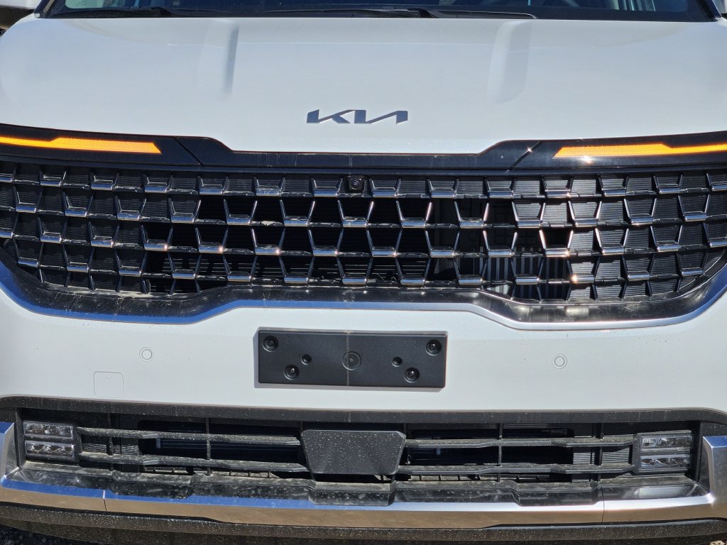 New 2027 Kia Carnival SX FWD image 11