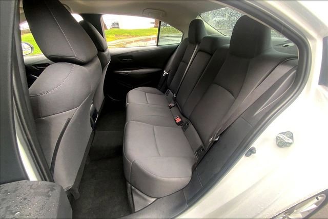 Used 2022 Toyota Corolla LE w/ LE Convenience Package image 25