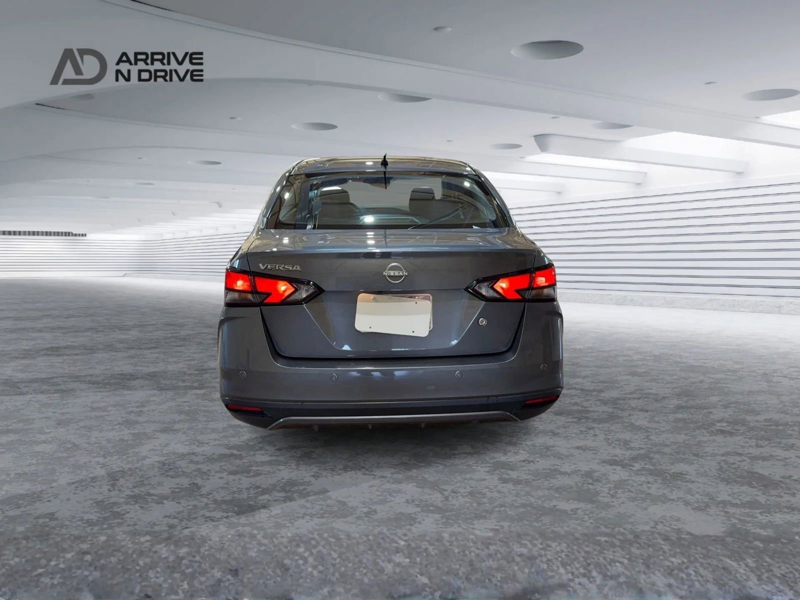 Used 2024 Nissan Versa S image 4