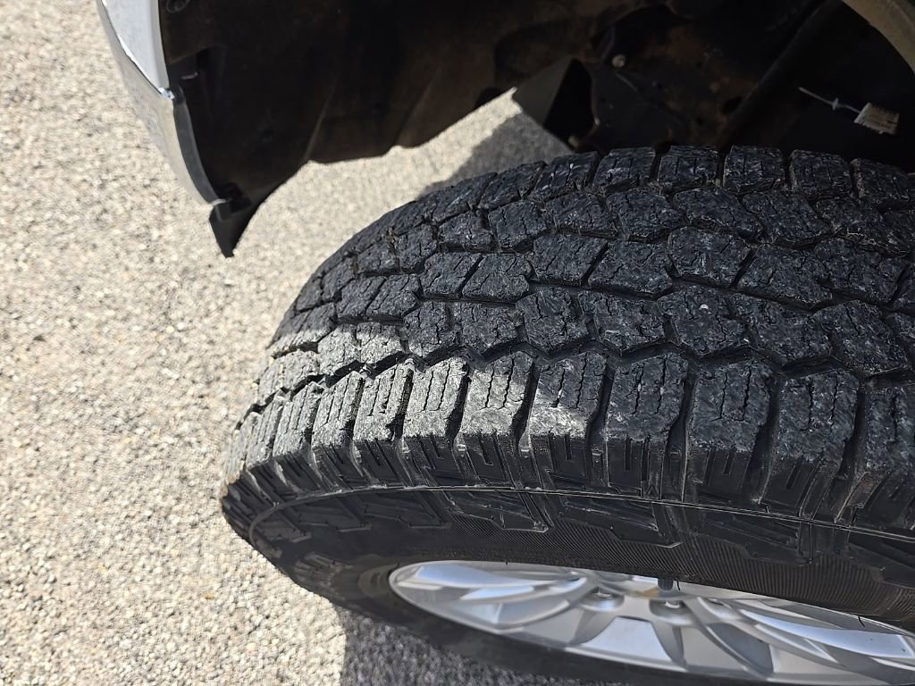 Used 2023 Chevrolet Silverado 1500 LT image 8