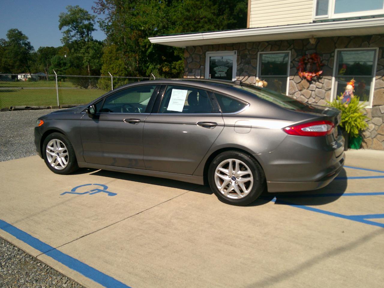 Used 2013 Ford Fusion SE image 17