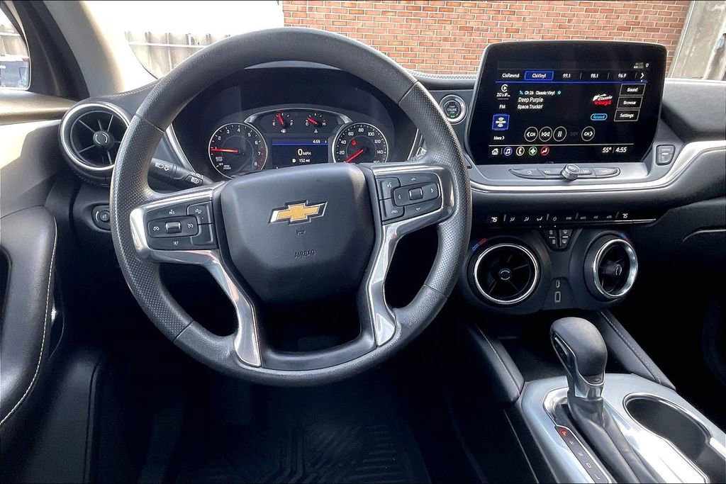 Used 2023 Chevrolet Blazer LT image 5