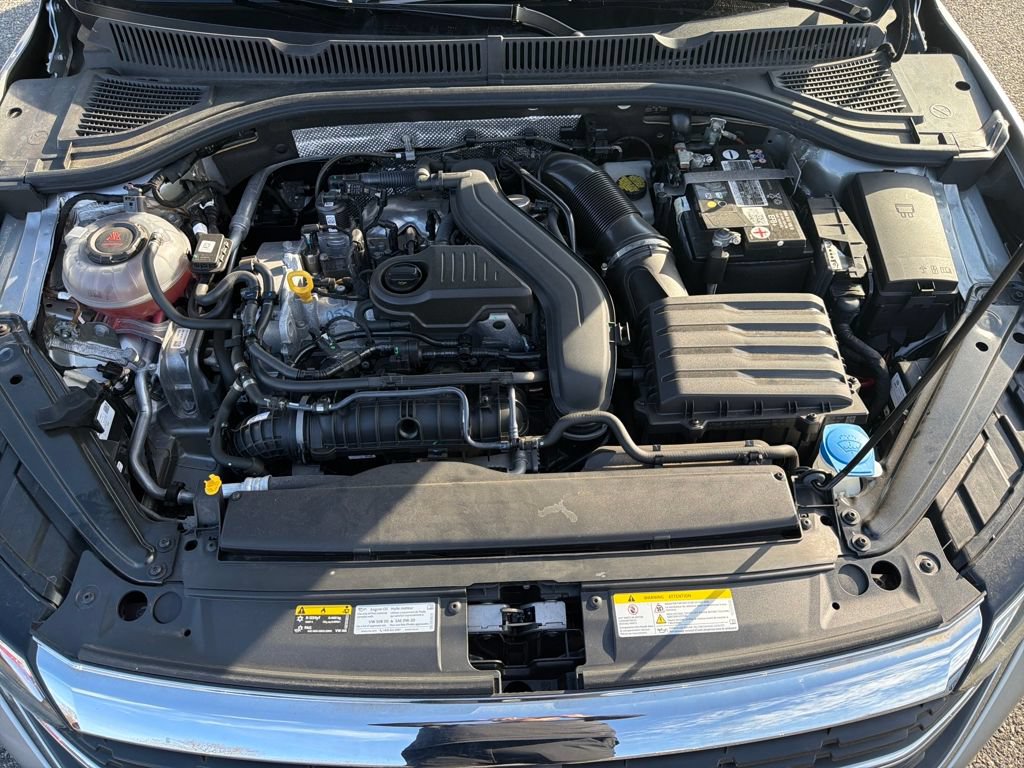 Certified 2023 Volkswagen Jetta SE FWD image 29