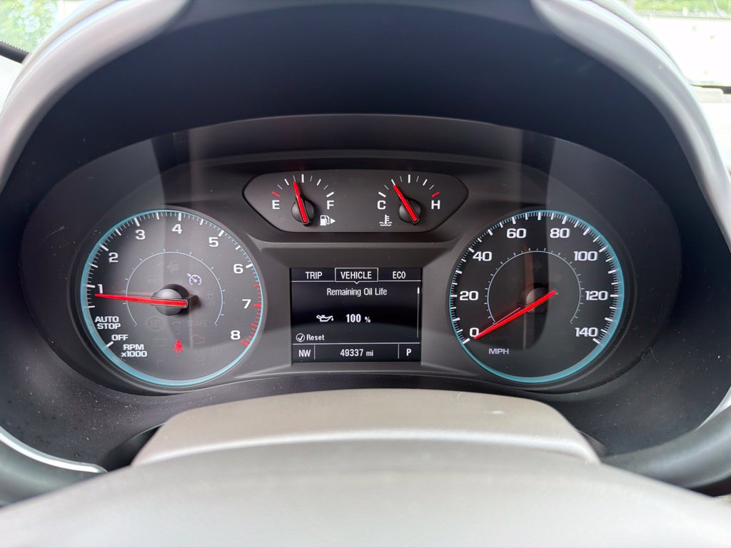 Used 2025 Chevrolet Malibu LT FWD image 13