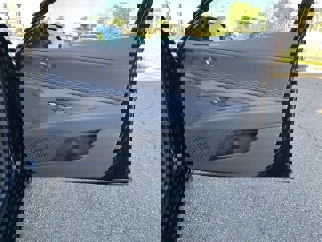 New 2026 Hyundai Elantra Sport image 33