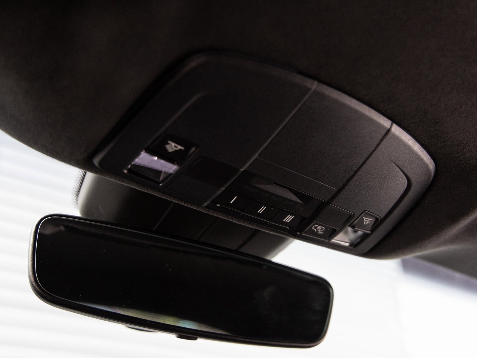 Certified 2023 Porsche 718 Cayman GT4 RS w/ Weissach Package image 19