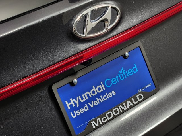 Certified 2023 Hyundai Santa Fe Limited w/ Cargo Package AWD/4WD image 9