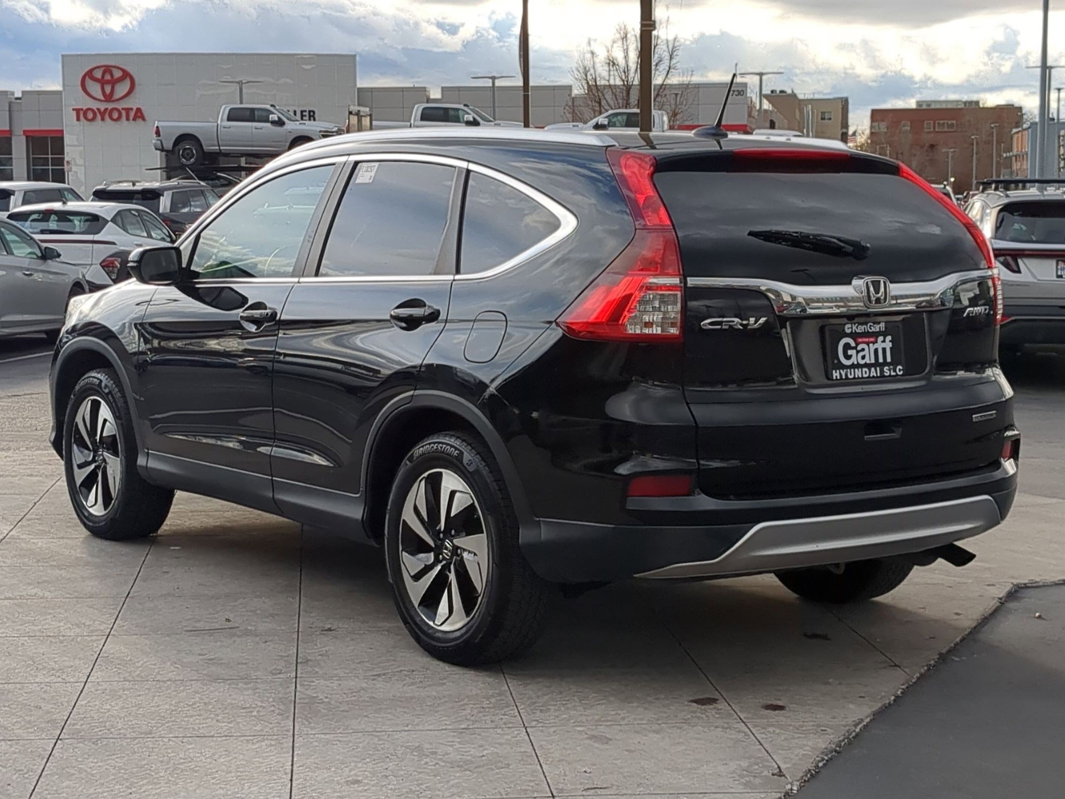 Used 2015 Honda CR-V Touring image 7