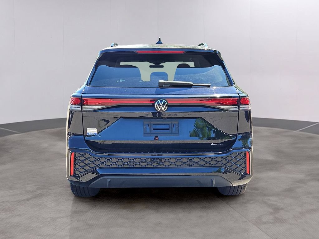 Used 2026 Volkswagen Tiguan SE R-Line AWD/4WD image 5
