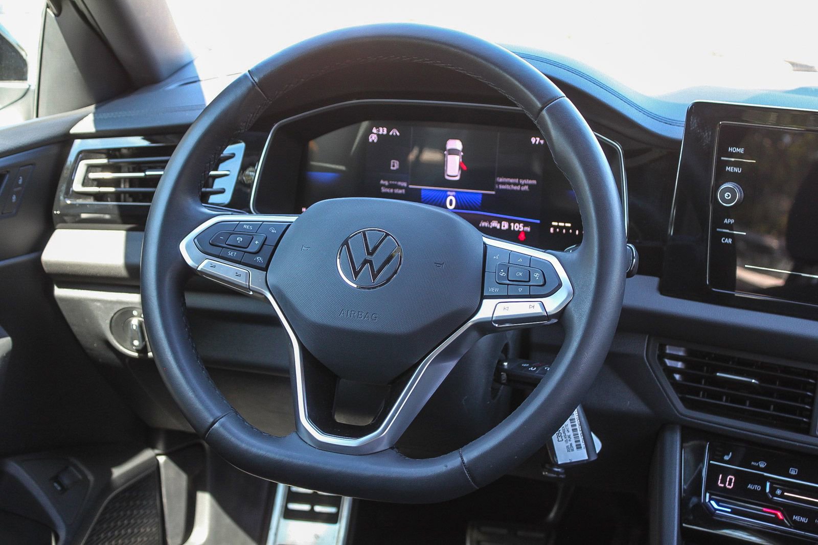 Used 2025 Volkswagen Jetta Sport FWD image 16