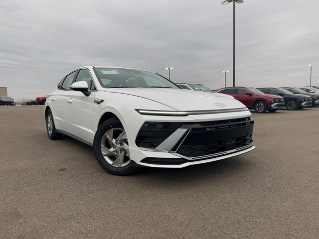 New 2025 Hyundai Sonata SE