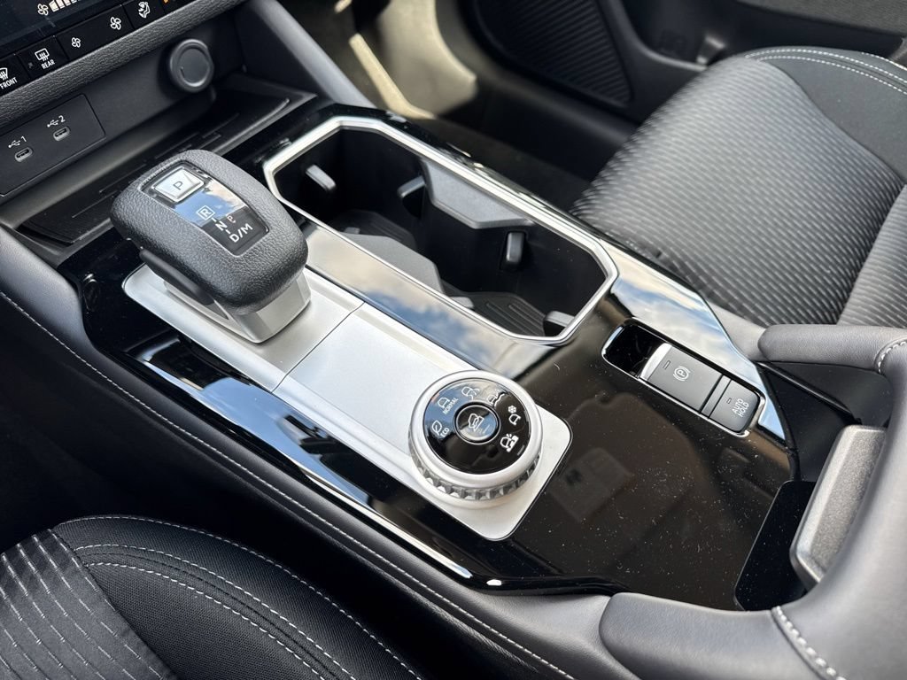 New 2026 Mitsubishi Outlander ES AWD/4WD image 10