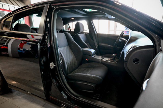Used 2023 Dodge Charger SXT w/ Blacktop Special Edition AWD/4WD image 28