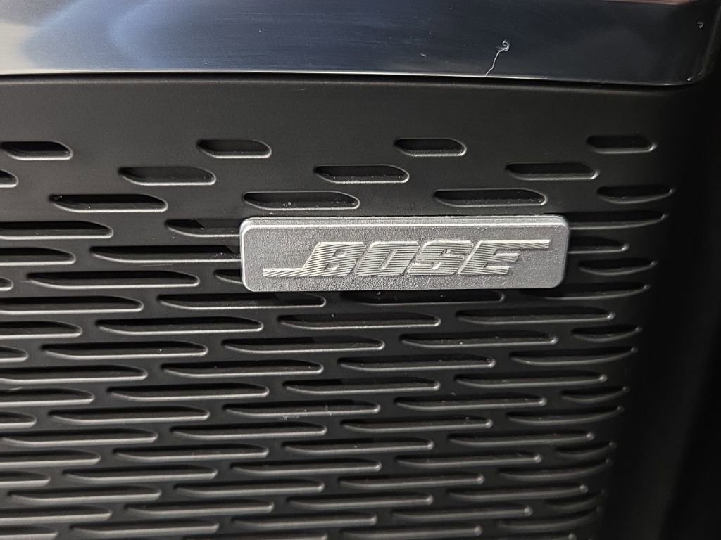 Used 2025 GMC Acadia Elevation AWD/4WD image 32