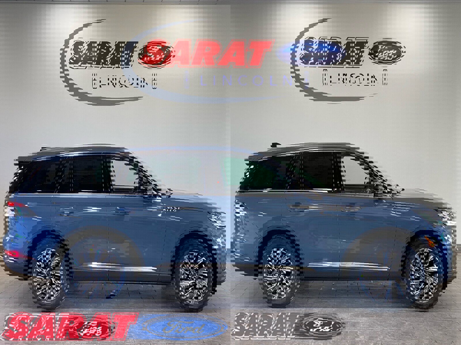 New 2026 Lincoln Aviator AWD