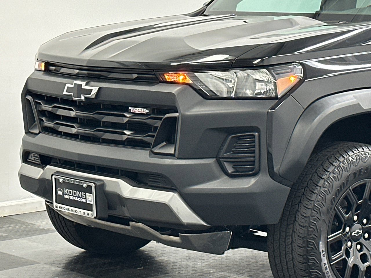 Used 2023 Chevrolet Colorado Trail Boss w/ LPO, Skid Plate Package image 2