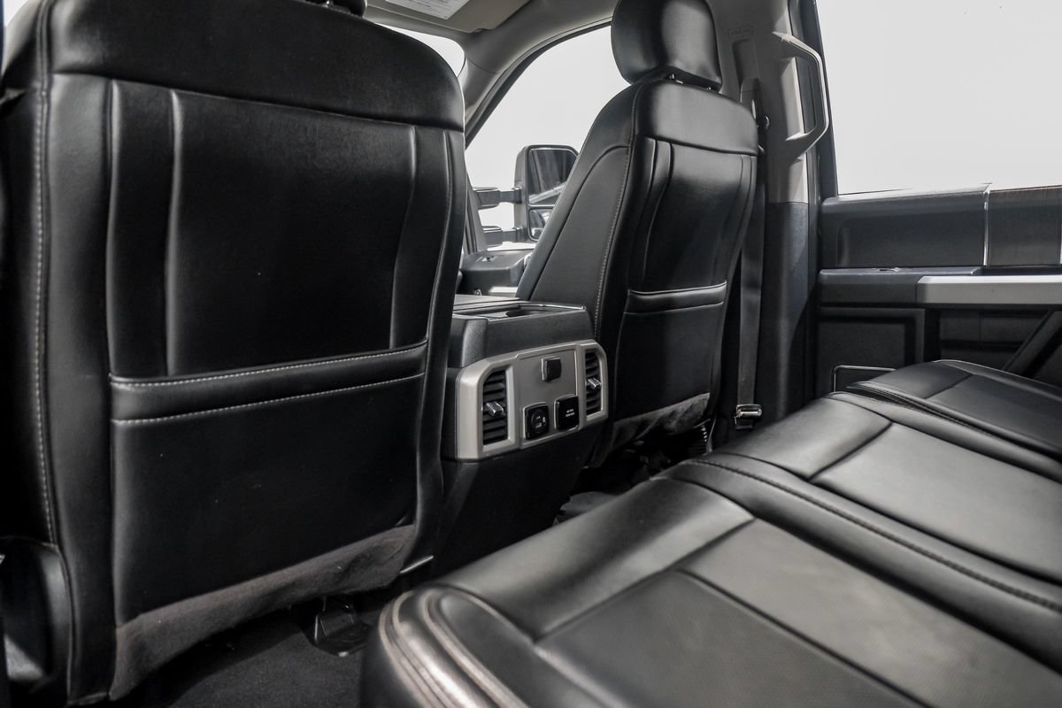 Used 2020 Ford F250 Lariat w/ Lariat Ultimate Package AWD/4WD image 38