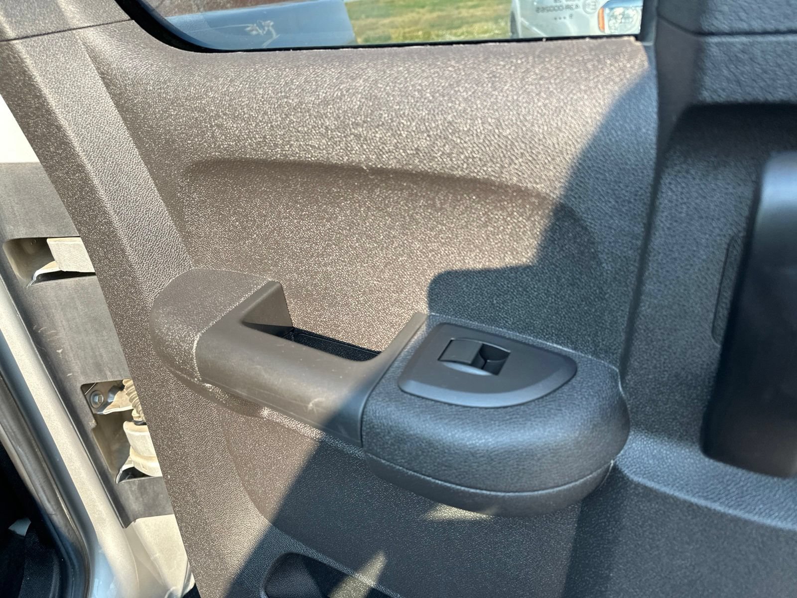 Used 2010 Chevrolet Silverado 1500 LT w/ Power Pack Plus AWD/4WD image 18