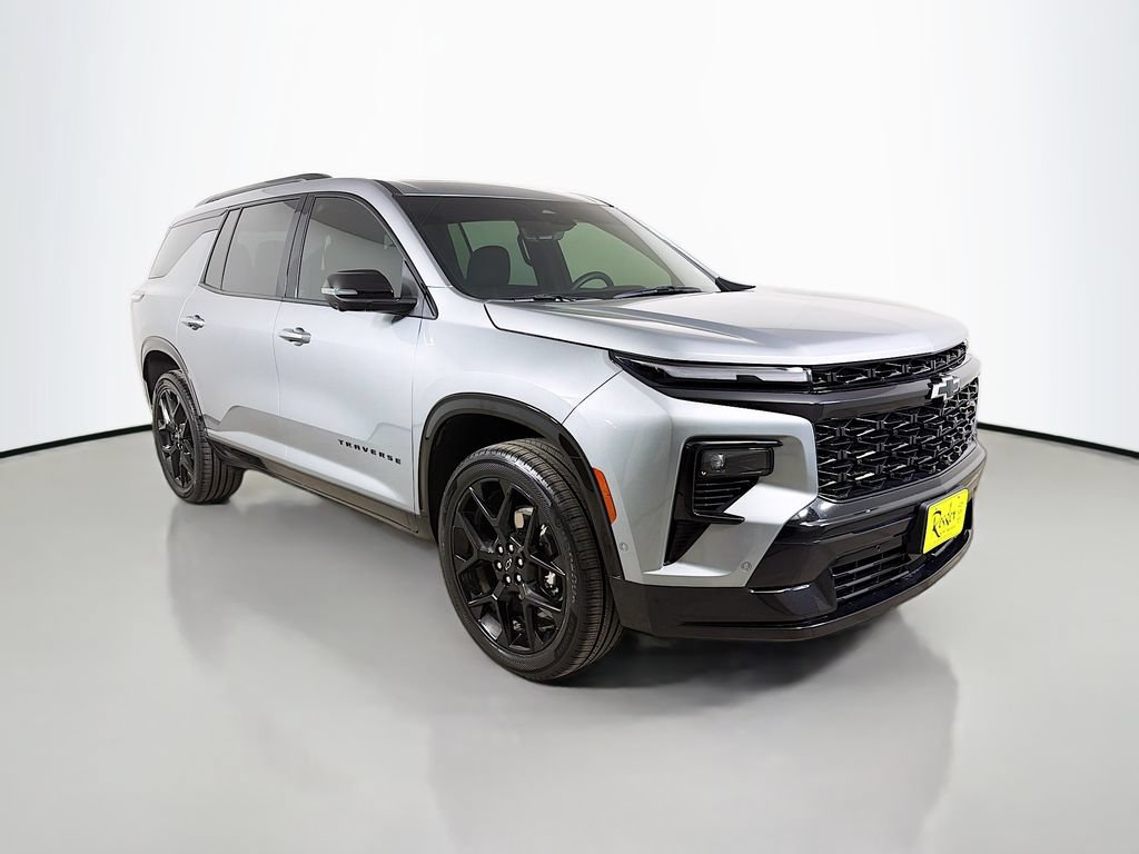 Used 2024 Chevrolet Traverse RS w/ LPO, Floor Liner Package FWD image 4
