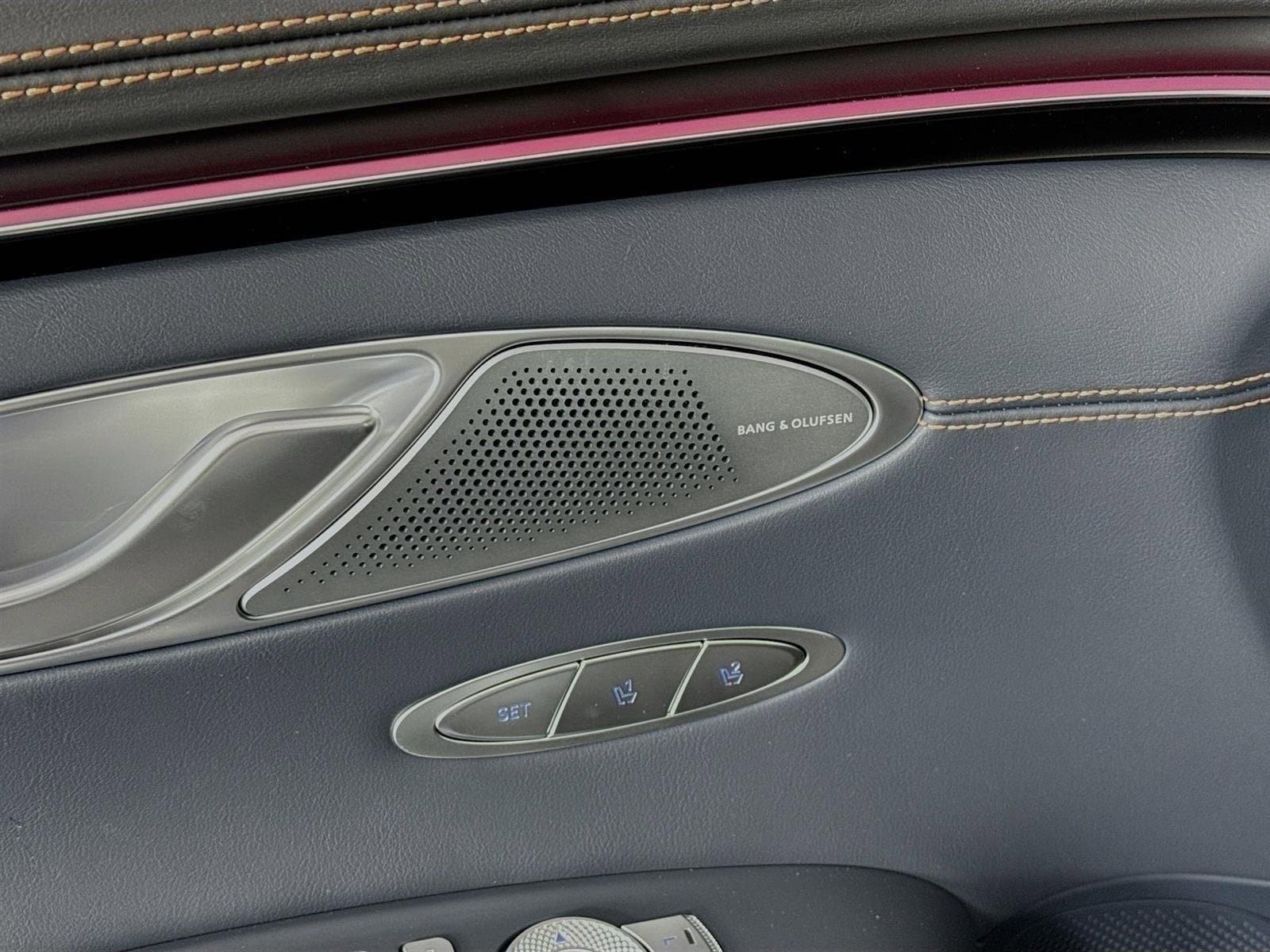 New 2026 Genesis GV70 3.5T Sport Advanced AWD/4WD image 21