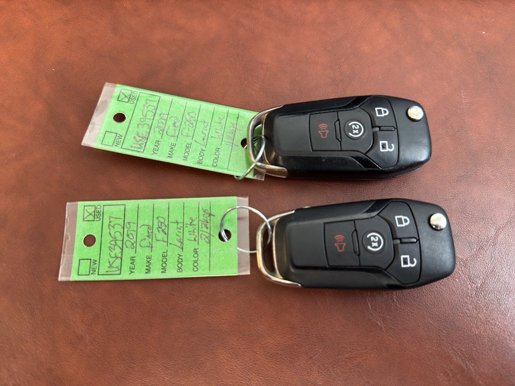 Used 2019 Ford F250 Lariat w/ Chrome Package image 44