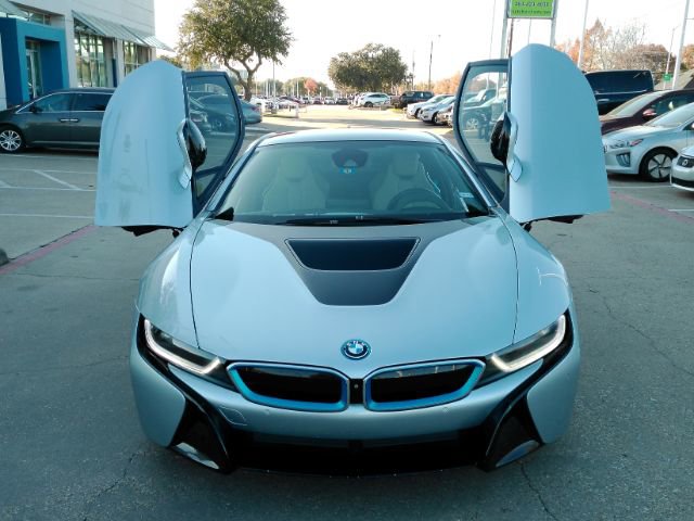 Used 2015 BMW i8 image 12
